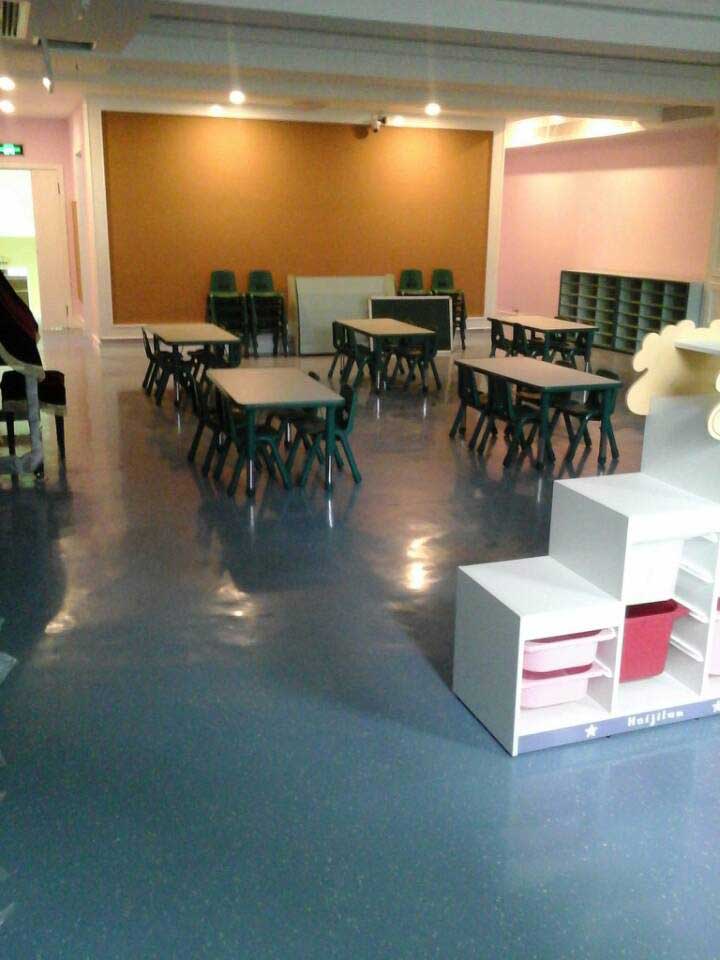貴州遵義幼兒園地板 貴州遵義北師大新標(biāo)準(zhǔn)實(shí)驗(yàn)幼兒園地板