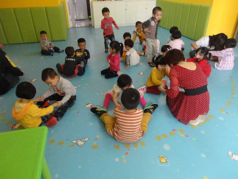 聚氯乙烯兒童地膠可以鋪裝在地暖上嗎？