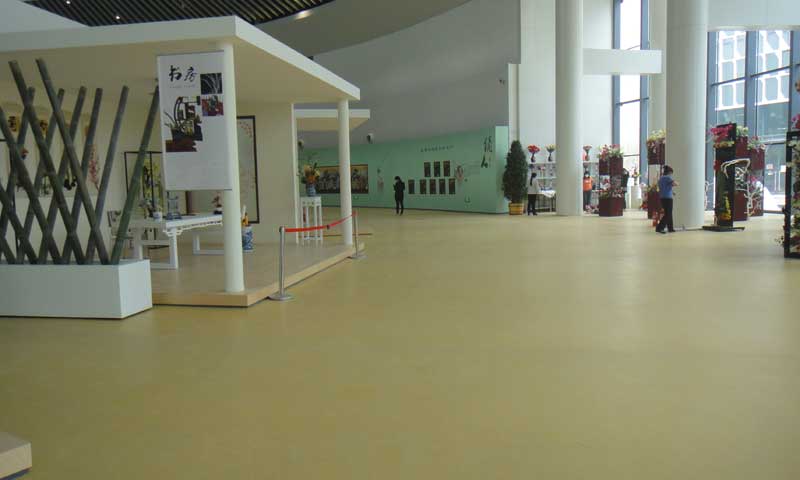 pvc塑膠地板相對于傳統地板有哪些優勢？