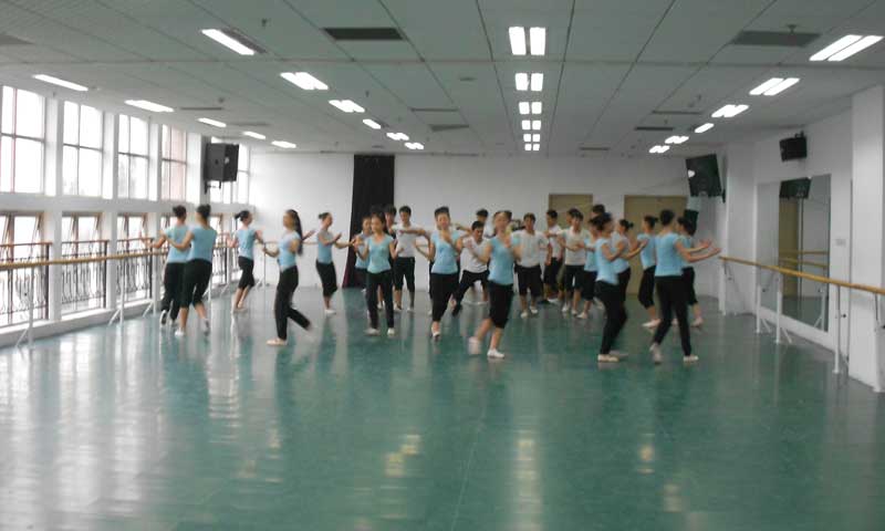 專業舞蹈地板進一步推進街舞文化的流行