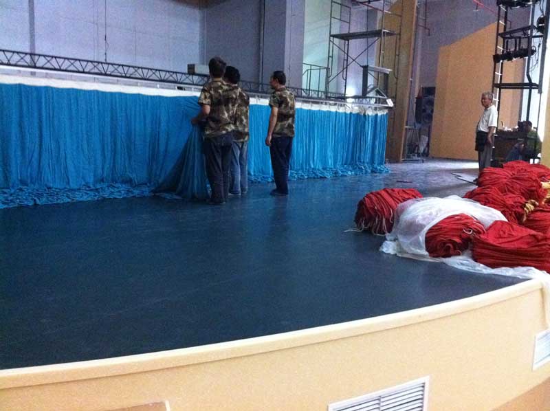 選擇塑膠地板應該注意些什么呢?