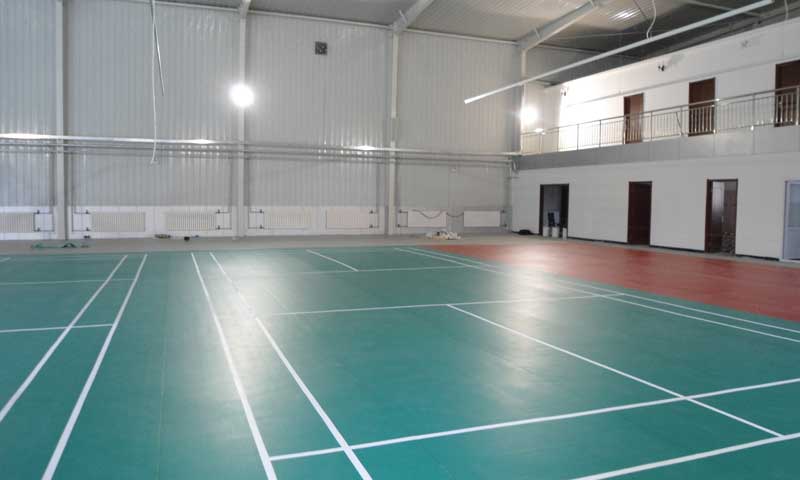 運動地板生產(chǎn)廠家 羽毛球館地板是什么材料好